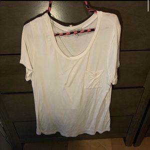 Plain white t shirt with pocket